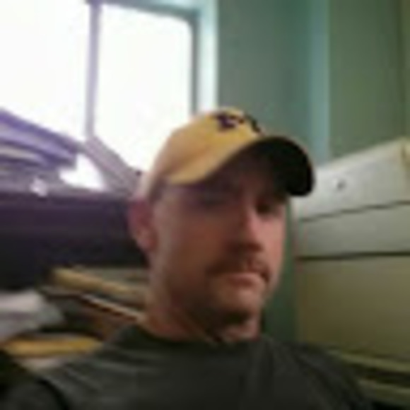 Meet your Posher, Keith - Picture 1 of 1